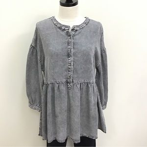 NWT Doe & Rae Black Acid Wash Top S